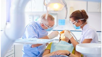 Tannlege, Undersøkelse hos Oris Dental Aker Brygge