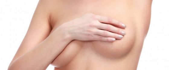 Fettsuging bryst kvinne